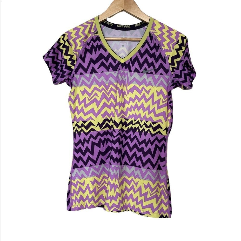 Nike Pro Athletic Top Womens L Purple Lime Green Zigzag Chevron V-Neck Shirt